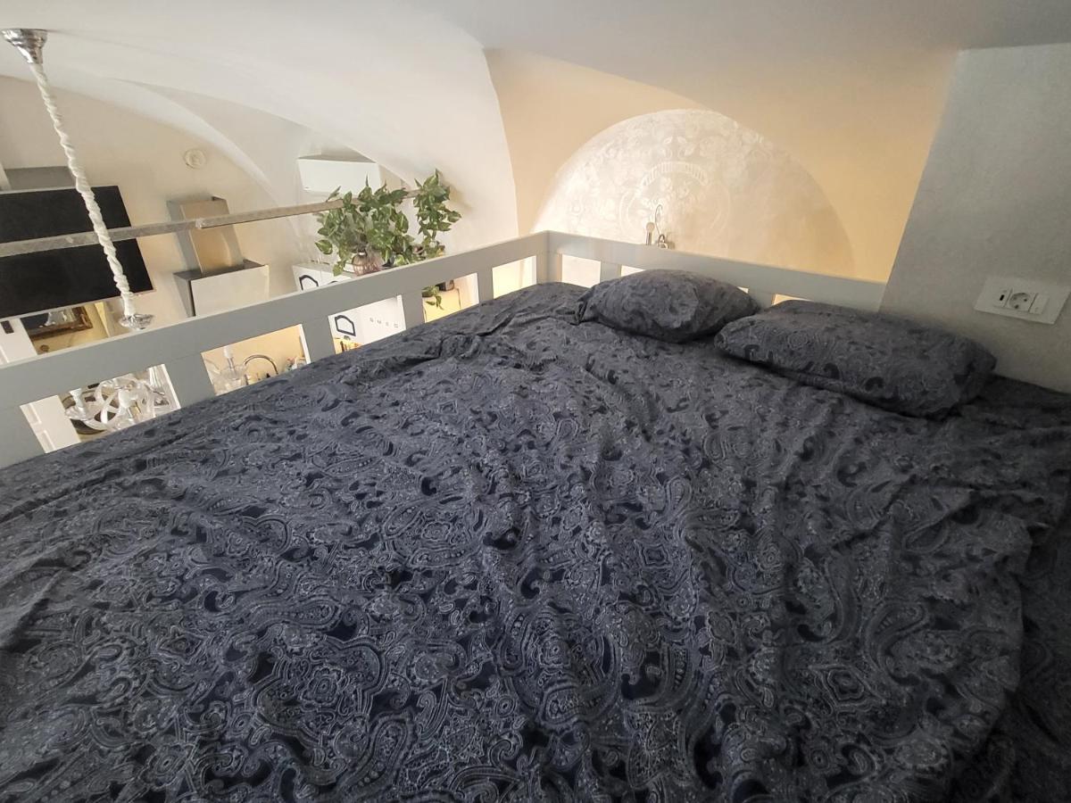 Vintage Apartment In The City Centre Old Town Laibach Exterior foto
